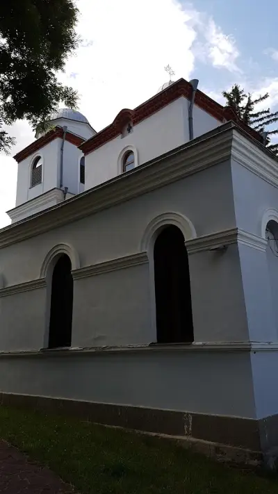 Храм "Света Троица"