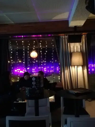 Morado Premium Club