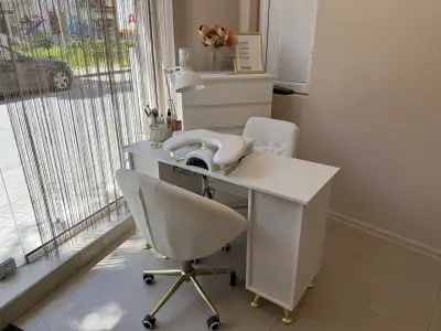 Nail Therapy Studio