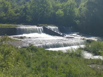 Езеро Бачиново, водни колела