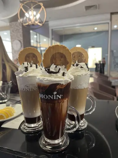 Cafe Del Mar