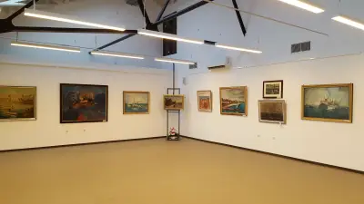 Национална художествена академия, филиал Бургас