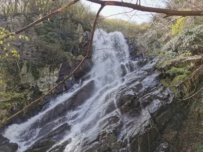 Водопад на река Неволя