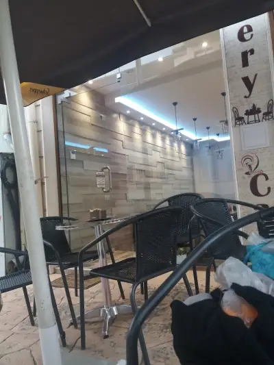 MERY CAFE