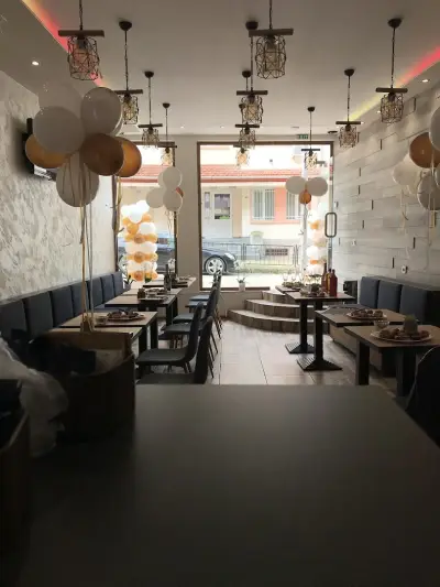 MERY CAFE