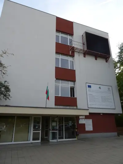 Технически университет - Н. 8 блок