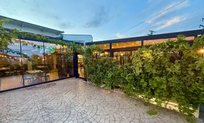 Accent Wine & Dine