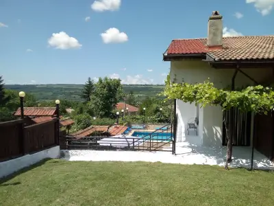 Hillside Guesthouse Pushevo