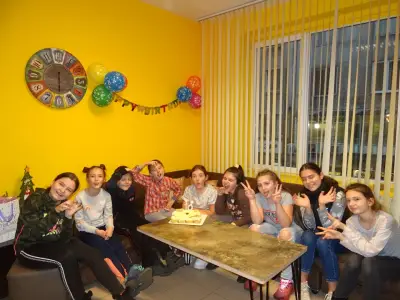 Ескейп стаи за деца на 10-13 - Hour Escape for Kids