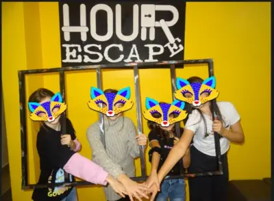 Ескейп стаи за деца на 10-13 - Hour Escape for Kids