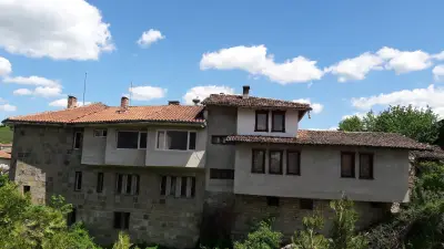 ХОТЕЛ ЕЛЕНИ ПАЛАС