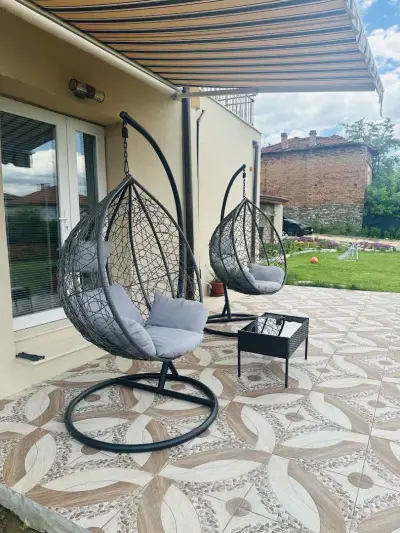 На Село