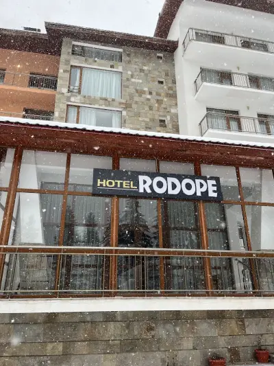 Хотел Кооп Рожен