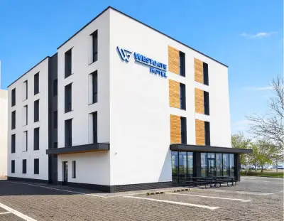 WESTGATE Hotel - FREE PARKING
