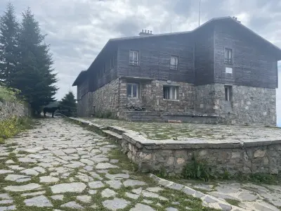 Хижа Козя стена