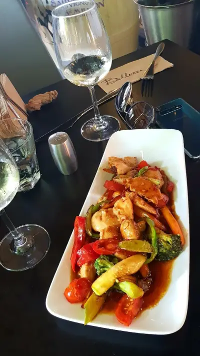 Bellezza - Bar & Grill