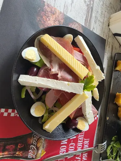Tasty Bar & Dinner