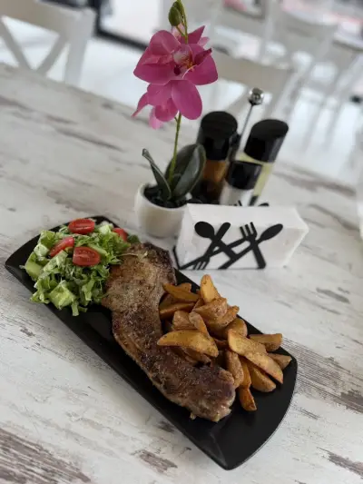Tasty Bar & Dinner