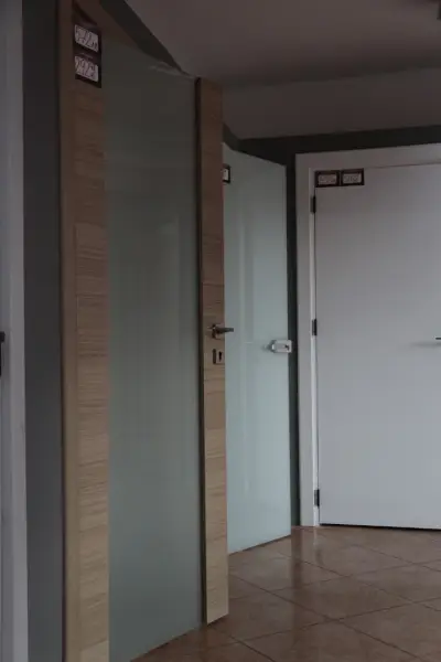 PREMIUM DOOR - Интериорни и Входни Врати Бургас (Център)