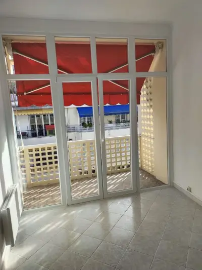 Crystal View - Windows & Doors / Кристал Вю - Прозорци и Врати