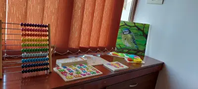 Психолог, Логопед Искра Хотнишка