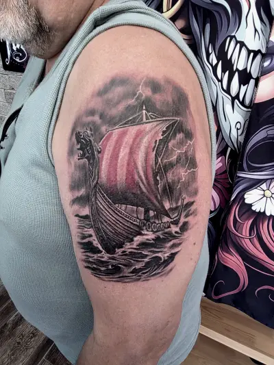 Beez Tattoo Sofia