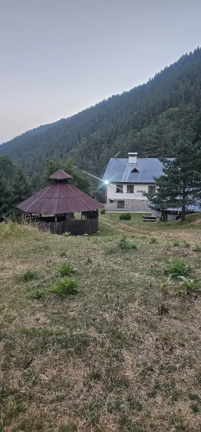 Хижа „Загаза“
