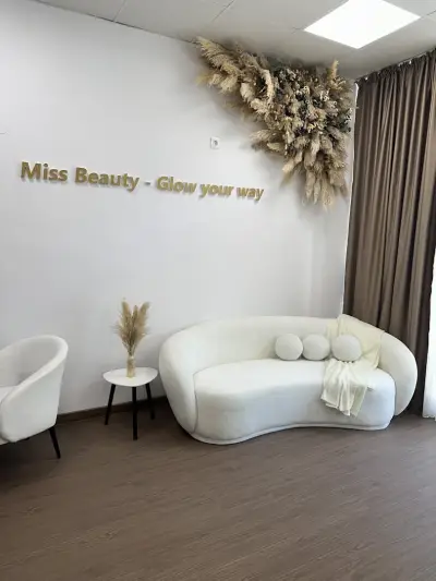 Студио „Miss Beauty-glow your way”