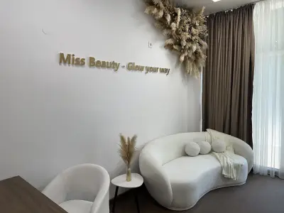 Студио „Miss Beauty-glow your way”