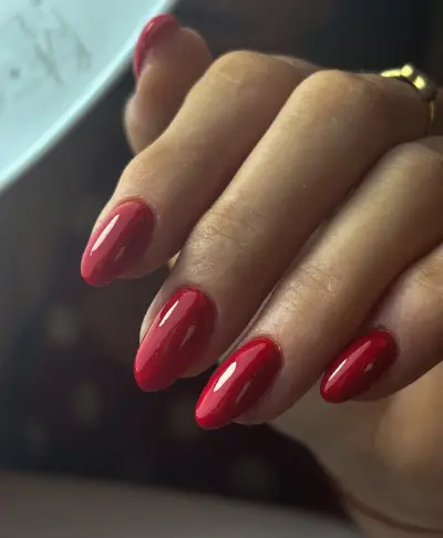 Abazova nails