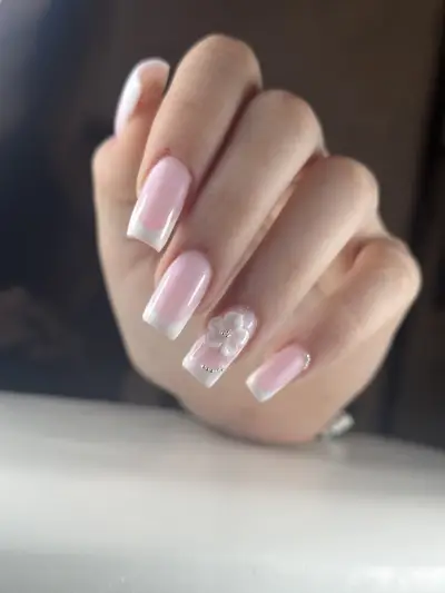 E’S Nails Artist