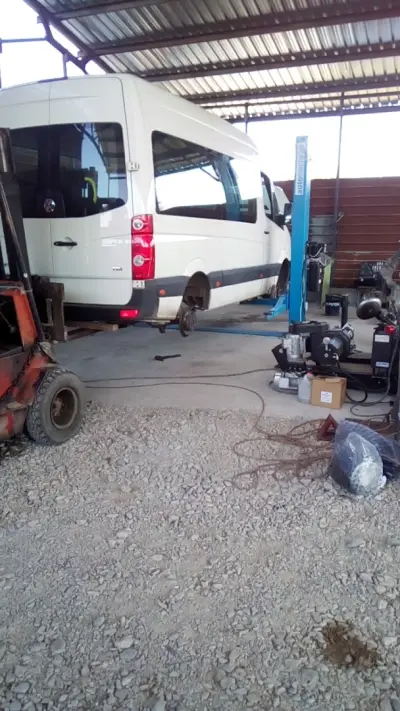 Truck trailers service 24