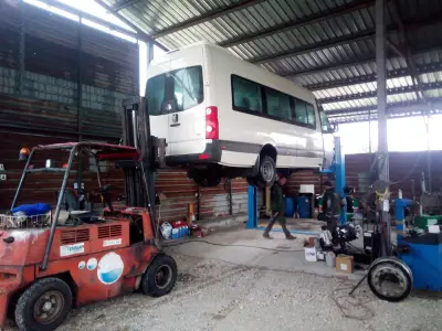 Truck trailers service 24