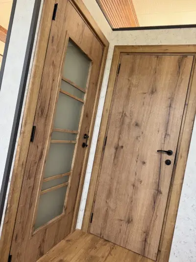 Via Doors