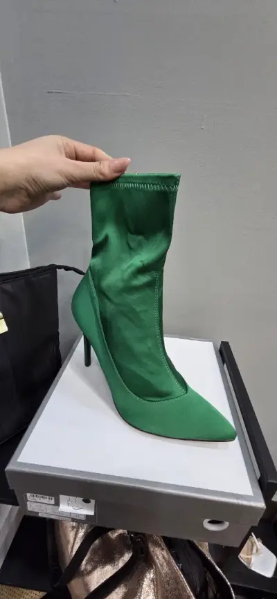 PRELOVED STUDIO Outled & Second Hand