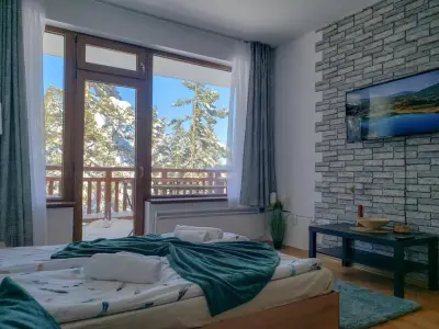 Studios and Apartments - Semiramida Gardens