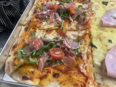Pizza Hub Bansko