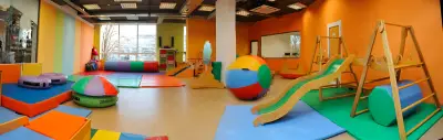 ПАМ и БУ - Мини академия за игри и забавления във Варна