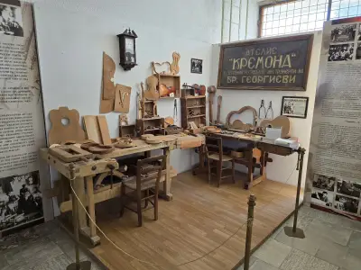 Исторически музей "Искра"