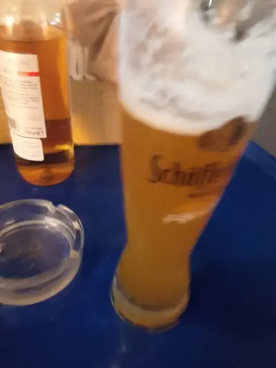 Pelican beer bar