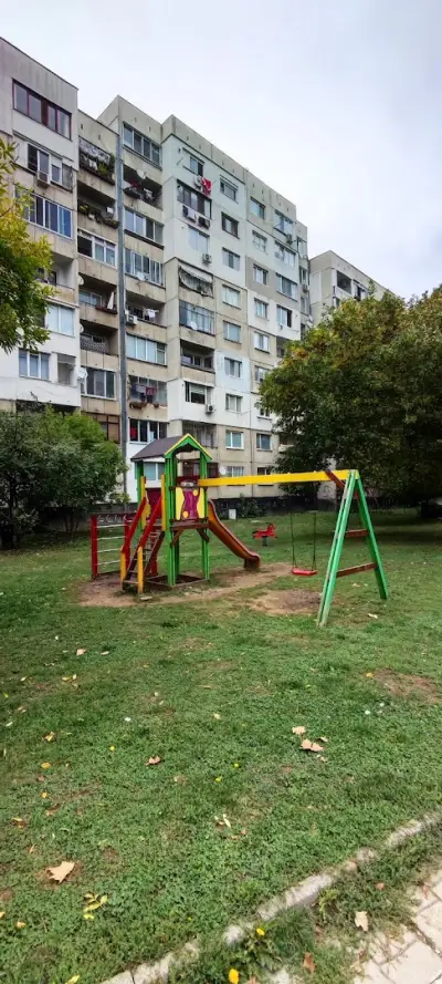 Детска площадка до ул. Киркович