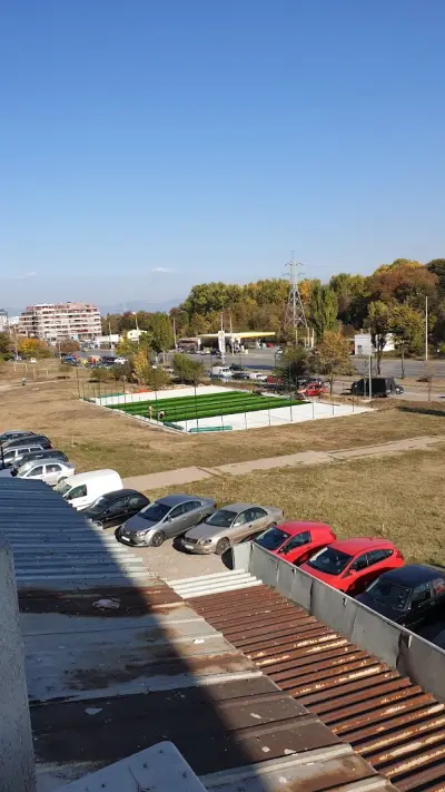 Общинско футболно игрище