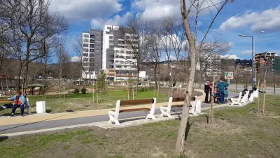 Парк Възраждане