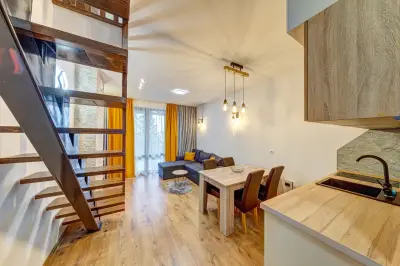 Skyday Penthouse Deluxe at Oak Residence