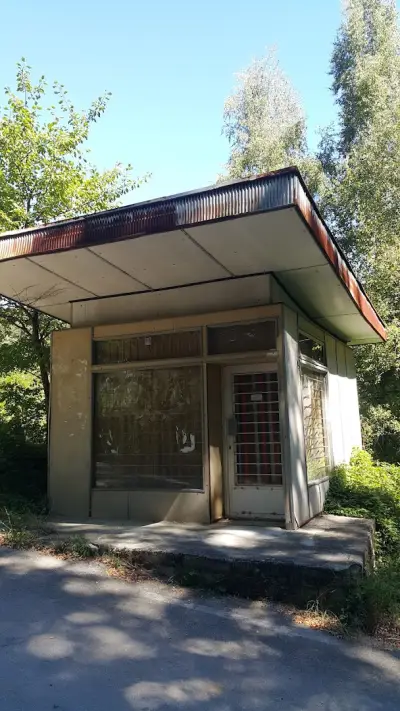 Туристически комплекс „Брезата“
