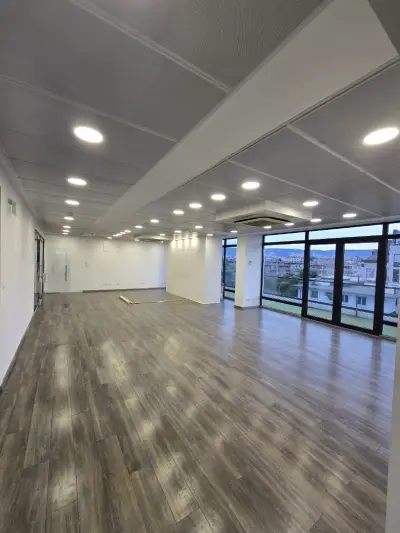 CENTRAL POINT