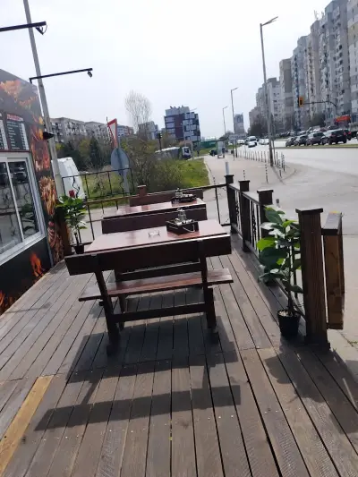 Кратос -Гирос