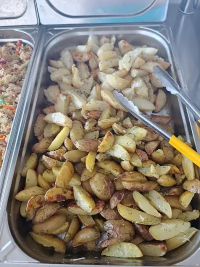 заведение за хранене "Вкусното"