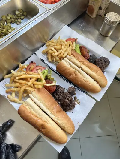 skarata | Burger&Grill House
