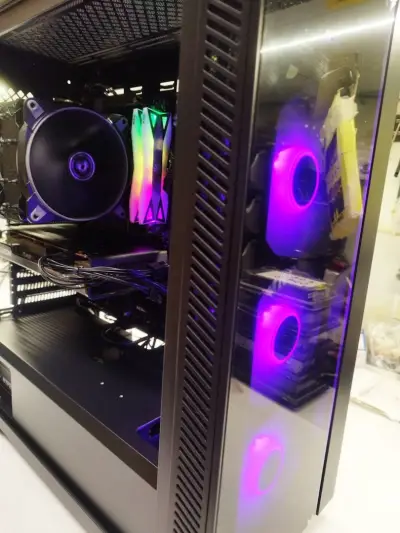 REBORN COMPUTERS